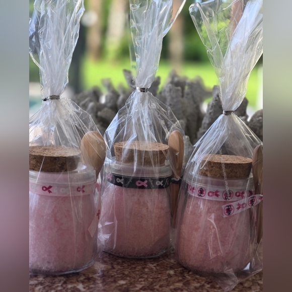 Homemade Salt Scrub Bundle of 3 - Picture 2 of 2